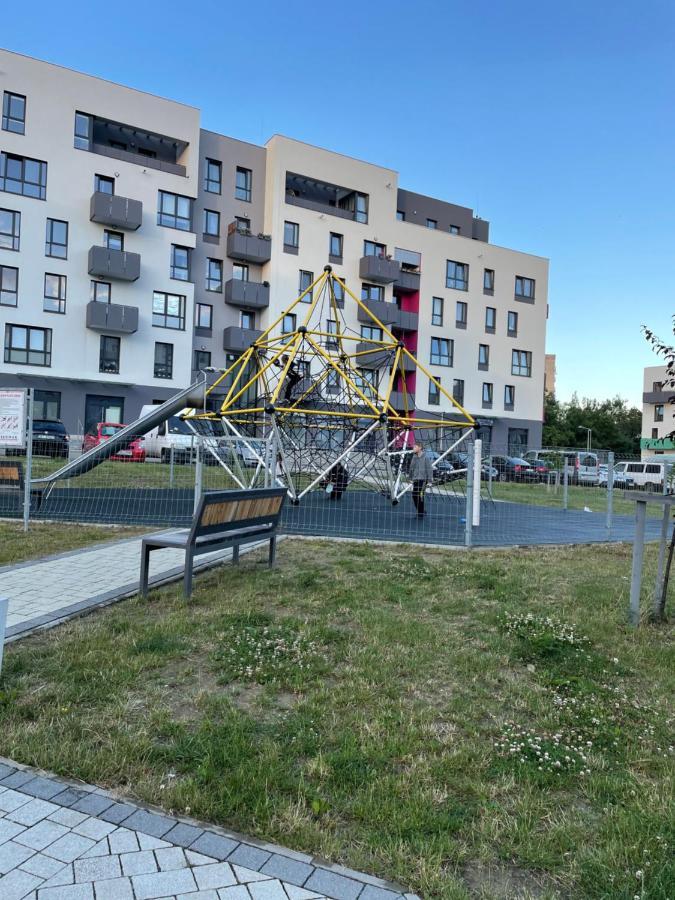 Apartament Na Letniej Z Duzym Tarasem Z Widokiem Na Gory Kłodzko Buitenkant foto