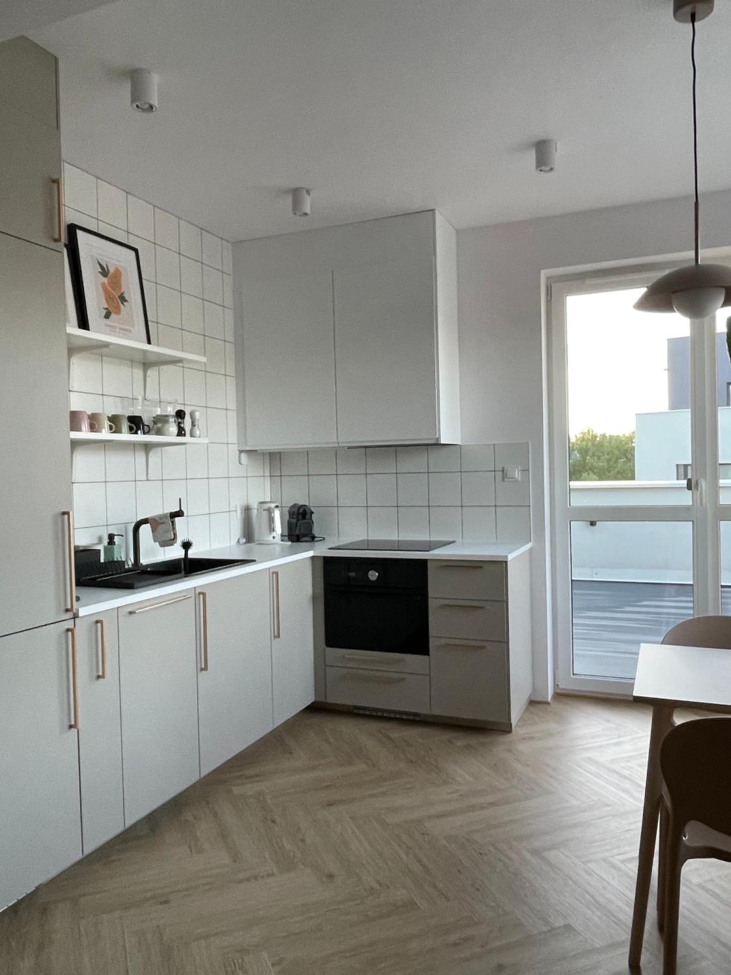 Apartament Na Letniej Z Duzym Tarasem Z Widokiem Na Gory Kłodzko Buitenkant foto